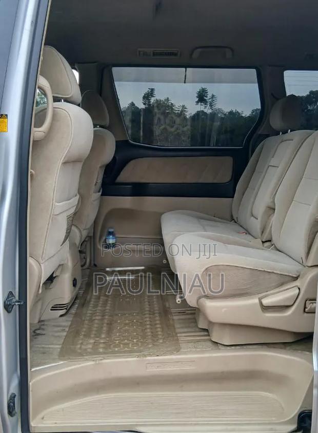 Toyota Alphard 2007