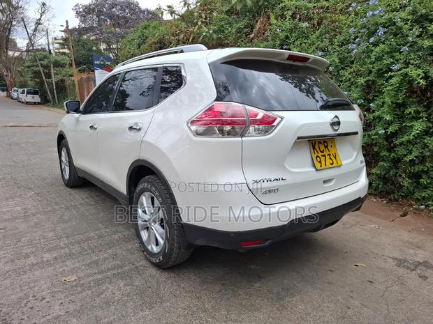 Nissan X-Trail 2014 White