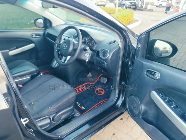 Mazda Demio 2011 Black