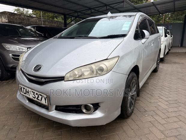Toyota Wish 2015 Silver