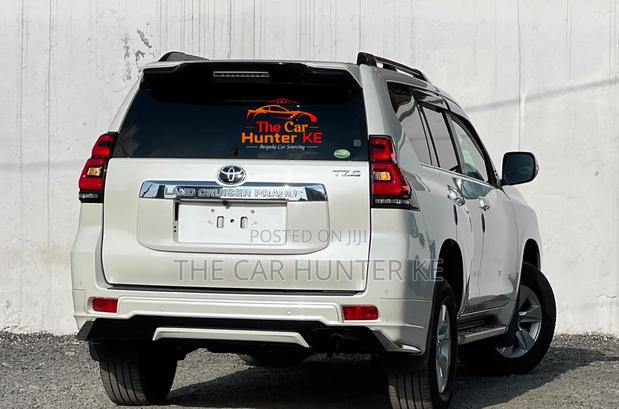 Toyota Land Cruiser Prado 2.8 2019 Pearl