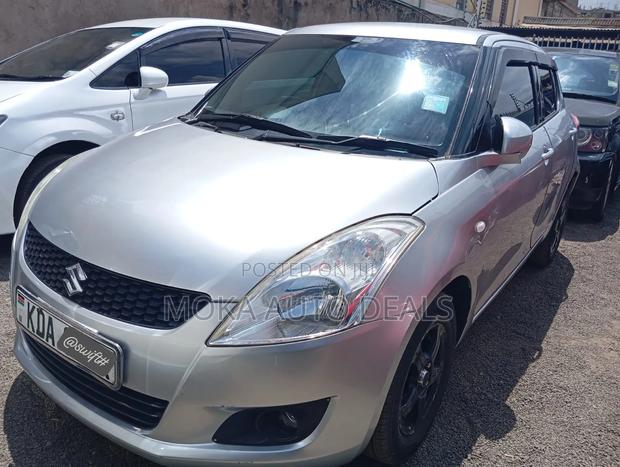 Suzuki Swift RS 2013 Silver