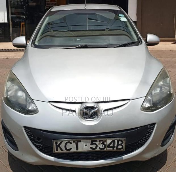 Mazda Demio 2012