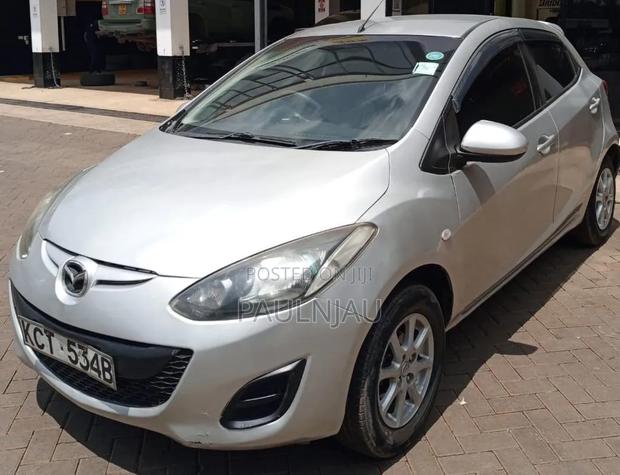 Mazda Demio 2012