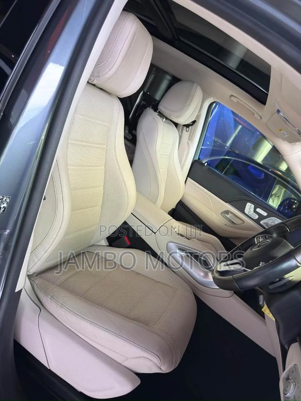 Mercedes-Benz GLS-Class GLS 400d 2021 Gray