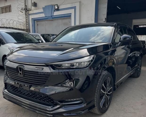 Honda Vezel 2021 Black