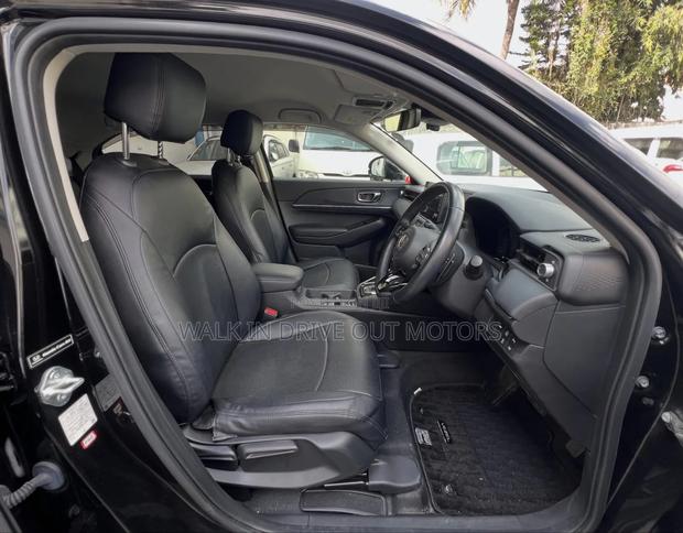 Honda Vezel 2021 Black