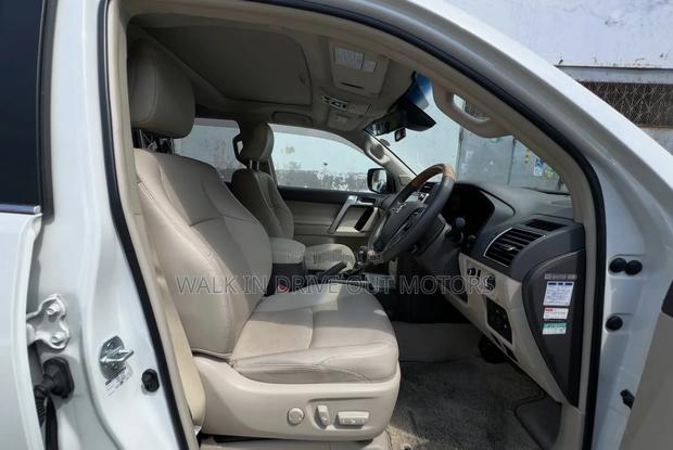 Toyota Land Cruiser Prado 2020 White