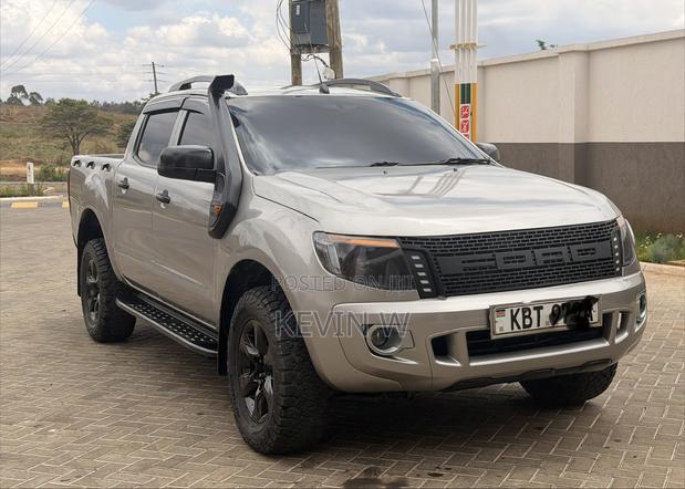Ford Ranger Wildtrak 2012 Gray