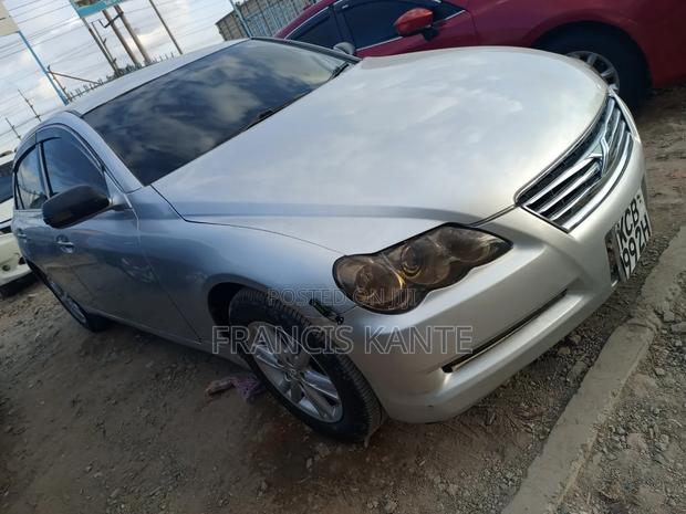 Toyota Mark X 2011 Silver