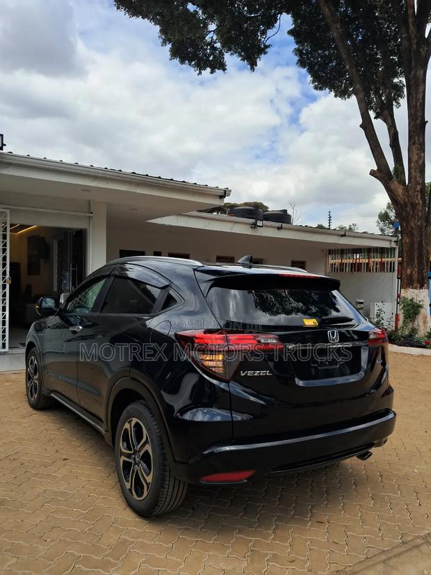 Honda Vezel 1.5 2WD 2019 Black
