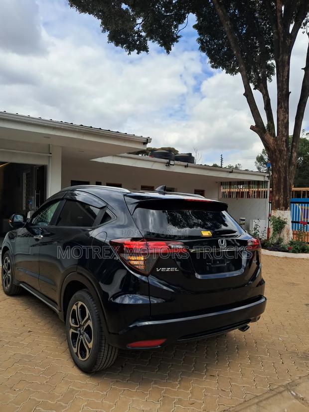 Honda Vezel 1.5 2WD 2019 Black