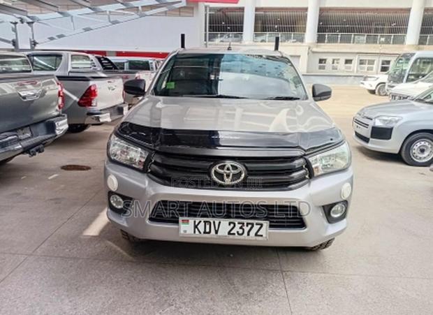 Toyota Hilux Revo Single Cab Deisel 2.8 RWD 2018 Silver