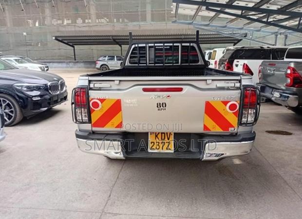 Toyota Hilux Revo Single Cab Deisel 2.8 RWD 2018 Silver