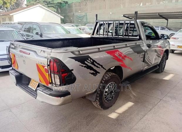 Toyota Hilux Revo Single Cab Deisel 2.8 RWD 2018 Silver