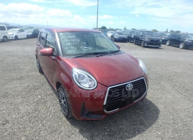 Toyota Passo 2019 Red