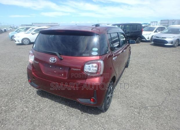 Toyota Passo 2019 Red