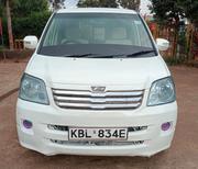 Toyota Noah 2004 White for sale