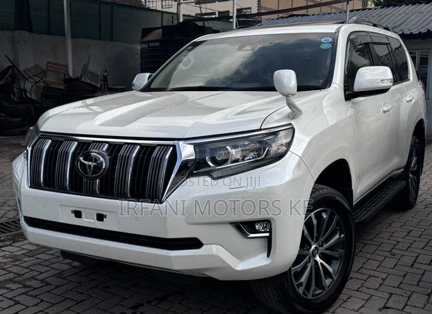 Toyota Land Cruiser Prado 2.7 2020 Pearl
