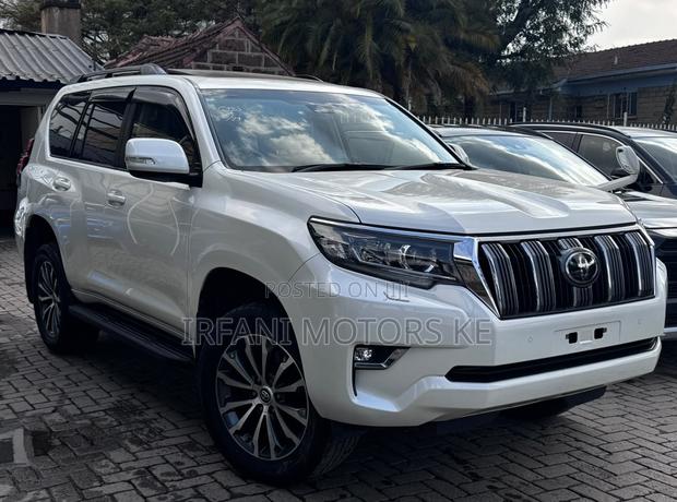 Toyota Land Cruiser Prado 2.7 2020 Pearl