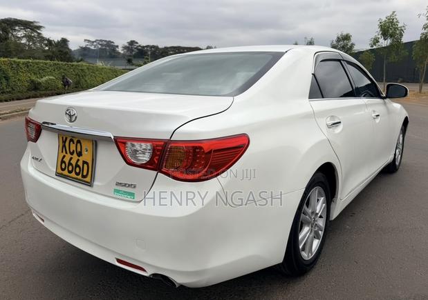 Toyota Mark X 2011 White