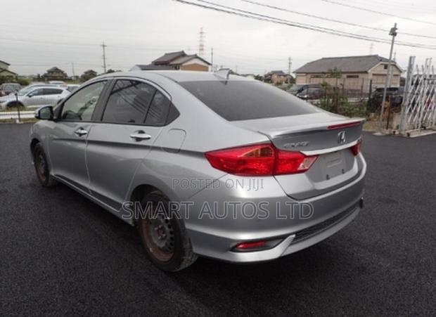 Honda Grace 1.5 Petrol FWD 2019 White