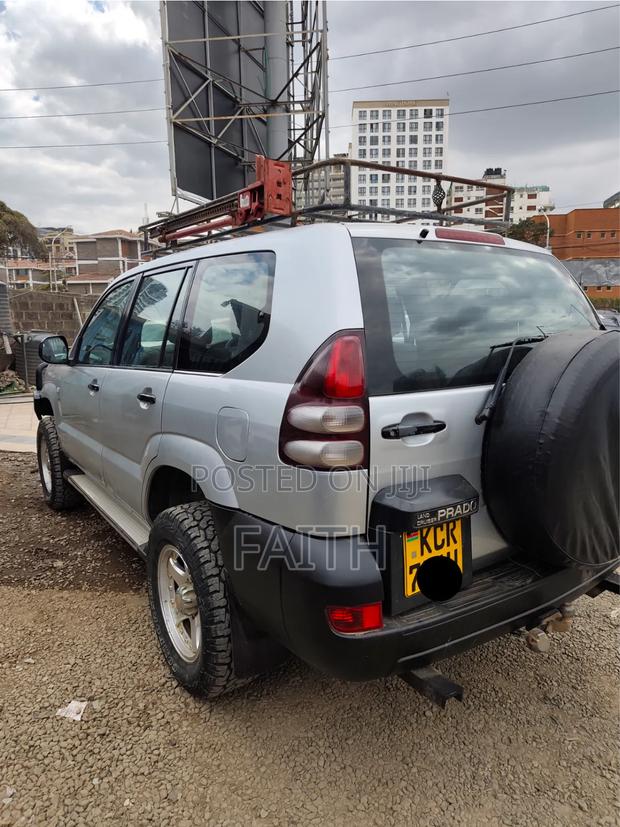 Toyota Land Cruiser Prado 2.7 5dr 2003 Silver