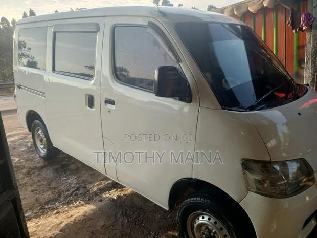 Toyota Lite-Ace 2009 White