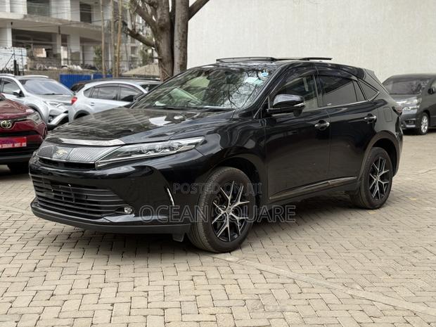 Toyota Harrier 2.0 2019 Black
