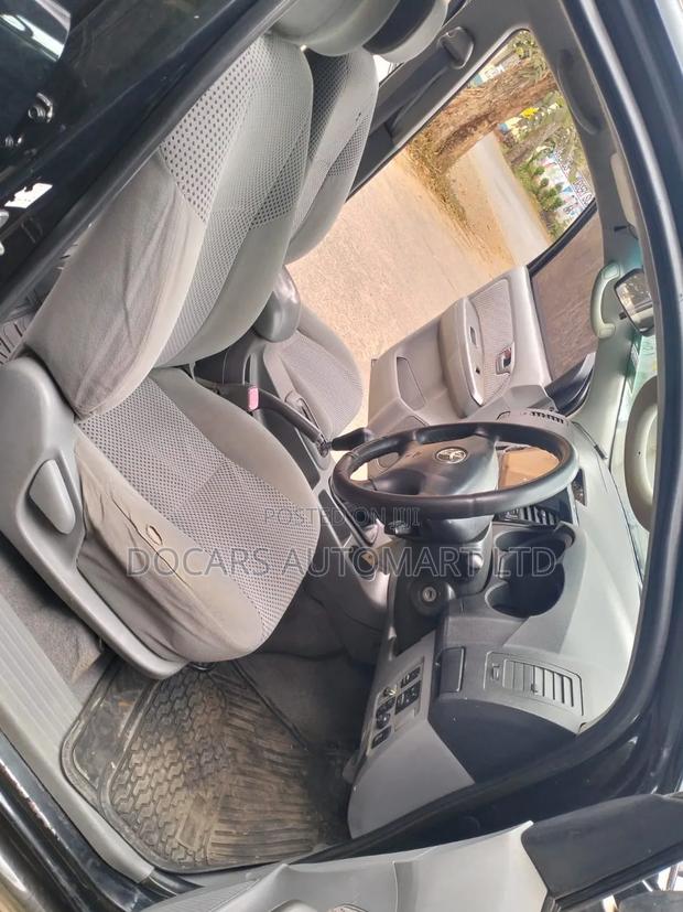 Toyota Hilux 2009 Black