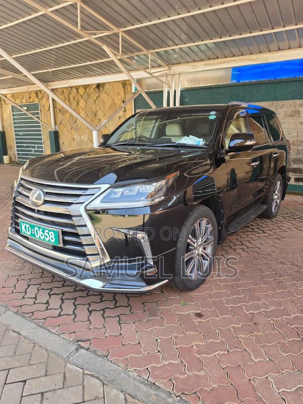 Lexus LX 2015 Black