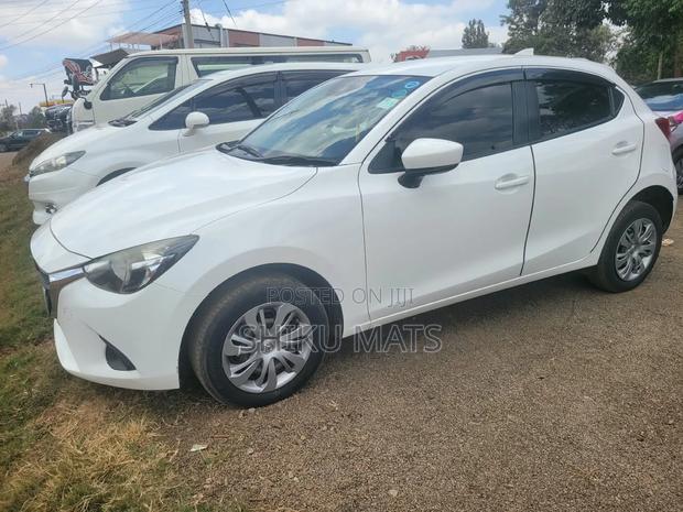 Mazda Demio 2017 White