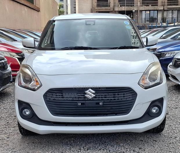 Suzuki Swift 2019 White