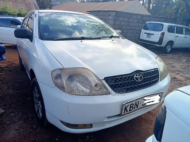 Toyota Corolla 2005 White