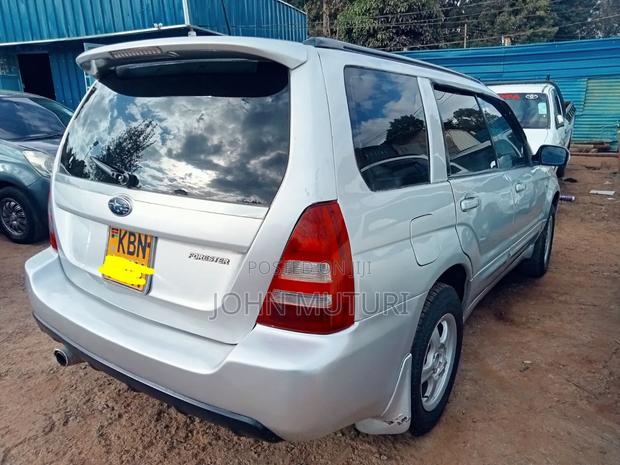 Subaru Forester 2005 Silver