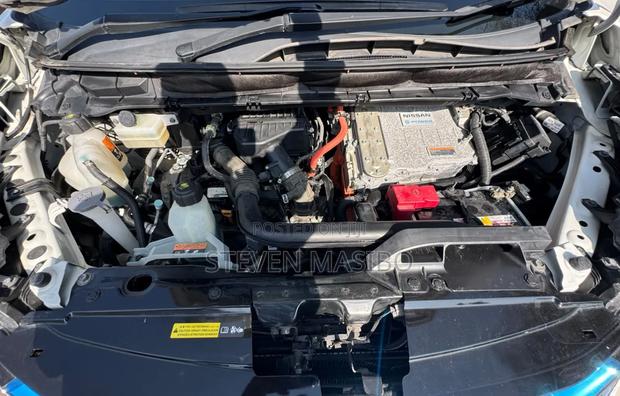 Nissan Serena 2019 White