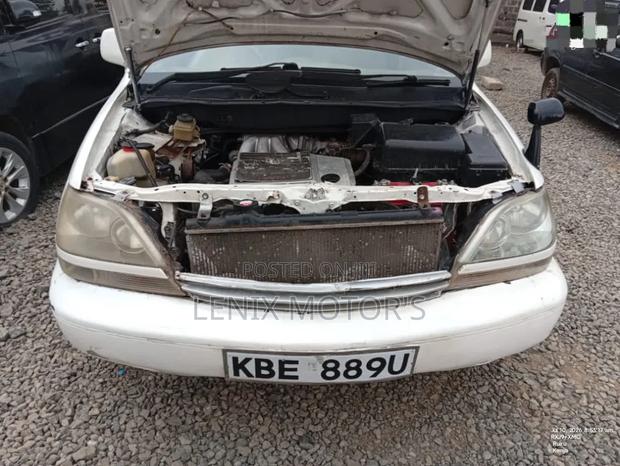 Toyota Harrier 2.2 16V 1999 White