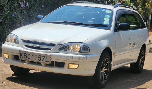 Toyota Caldina 2001