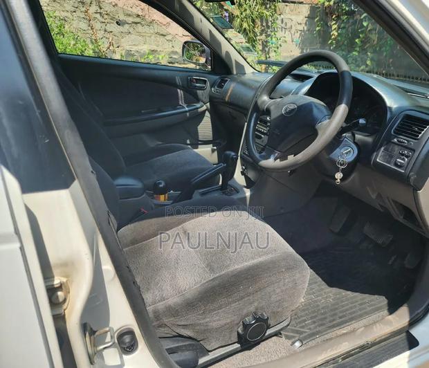 Toyota Caldina 2001