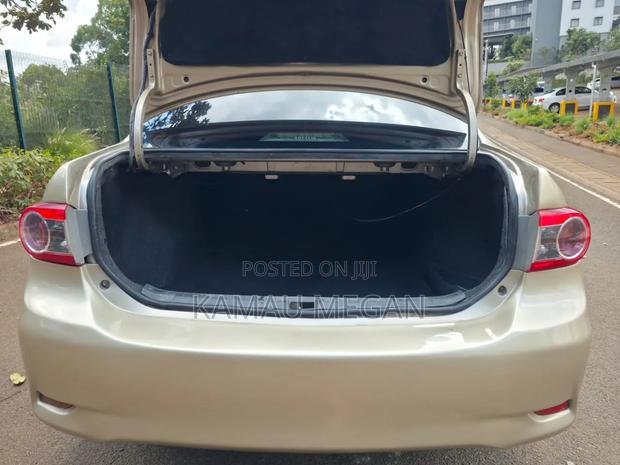 Toyota Corolla 2013 Silver