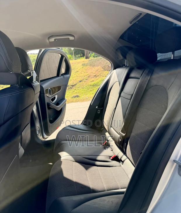 Mercedes-Benz C200 2018 Silver