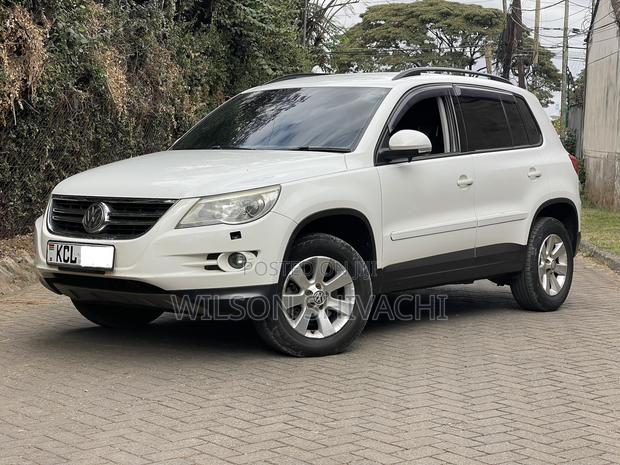 Volkswagen Tiguan 2010 White