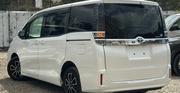 Toyota Voxy 2019 White for sale
