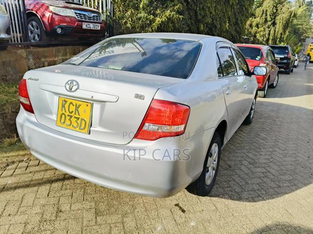 Toyota Axio 1.5 G 2WD 2010 Silver