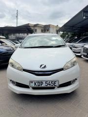 Toyota Wish 2017 Pearl for sale