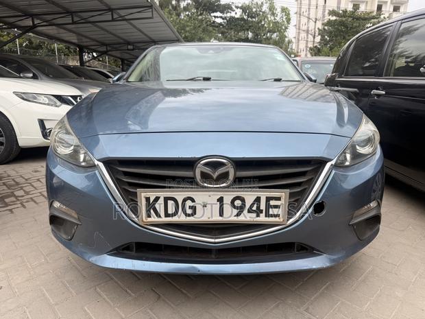 Mazda Axela 2015 Blue