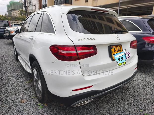 Mercedes-Benz GLC-Class 2017 White