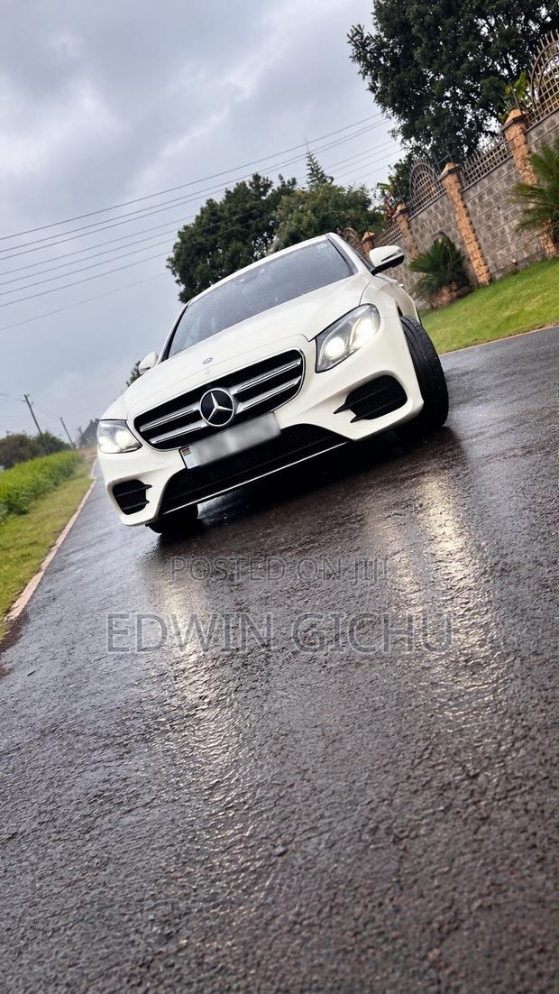Mercedes-Benz E250 2016 Pearl