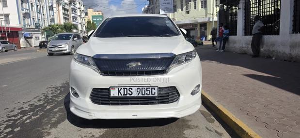 Toyota Harrier 2017 White