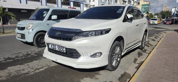 Toyota Harrier 2017 White
